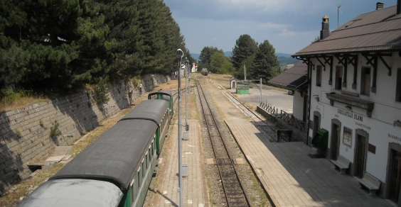 Camigliatello_Silano_treno-storico