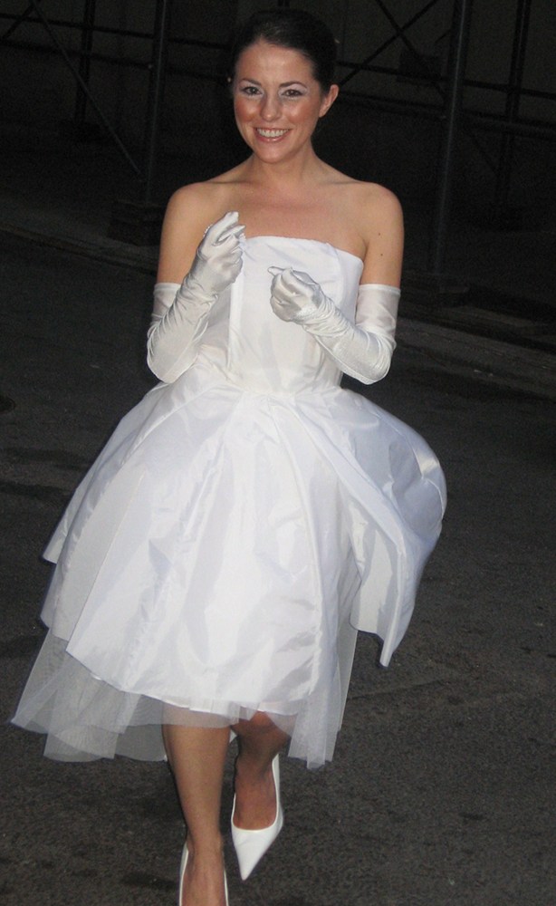 Umbrella-Wedding-Dress