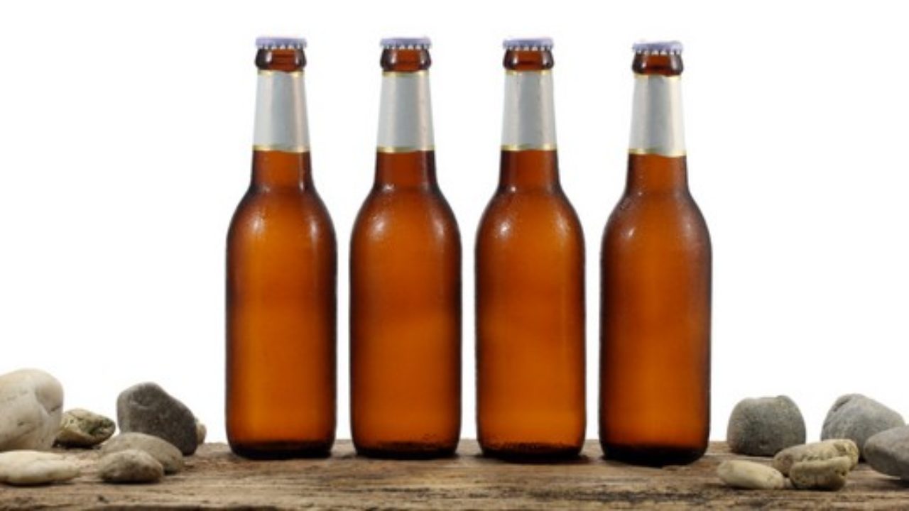 10 Pratici Riutilizzi Delle Bottiglie Di Birra Vuote