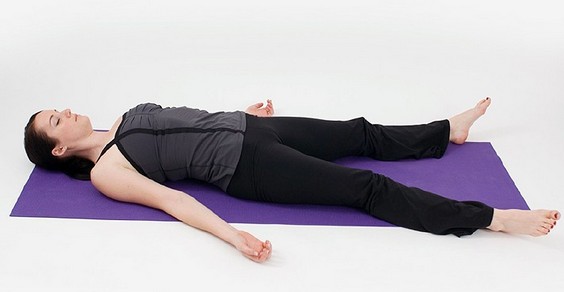 yoga dormire insonnia Fonte foto: movingstillnesspersonalfitness.com