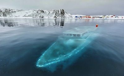 17-Nave-fantasma-in-Antartide2