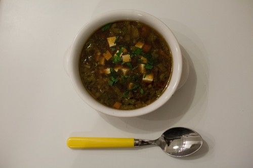 zuppa miso tofu cucchiaio