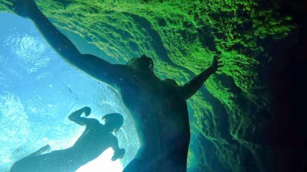 Jacobs Well le grotte marine piu pericolose al mondo