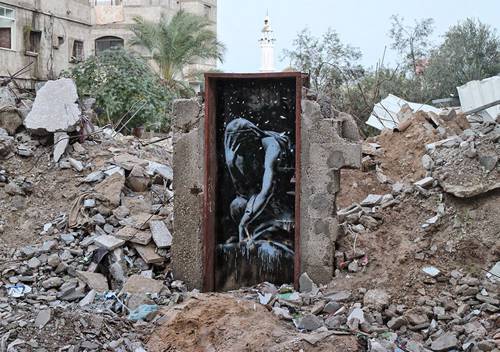 b2ap3_thumbnail_Banksy-Gaza-graffiti-streetart-confitto-israele-palestina-04.jpg