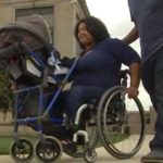 mamma paraplegica passeggin