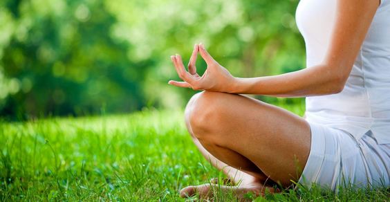 yoga meditazione natura