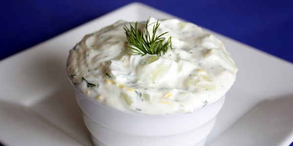 salsa tzatziki yogurt greco