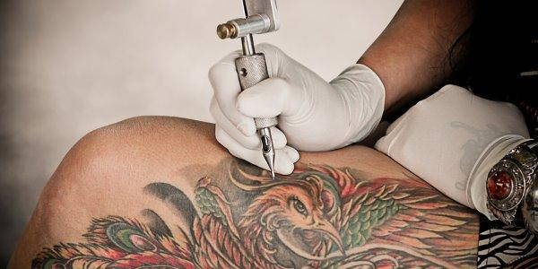 tatuaggi e piercing