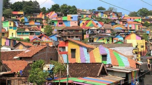 villaggio colorato indonesia10
