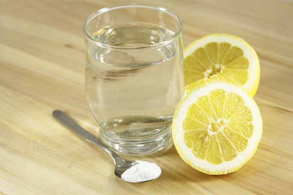 acqua limone bicarbonato