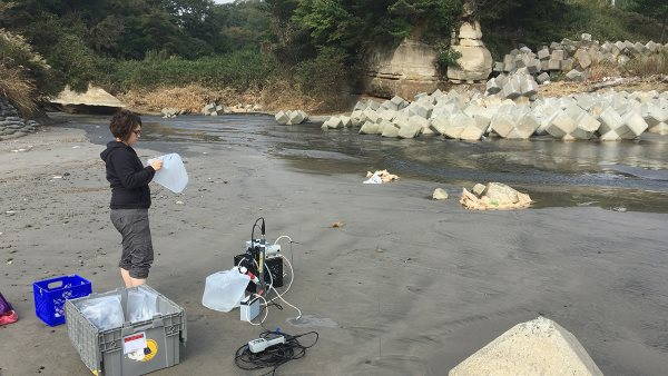 spiagge fukushima cesio3