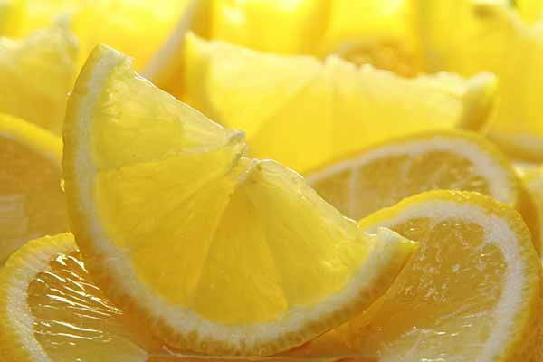 Risultati immagini per fette limone site:greenme.it