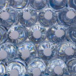 microplastiche tappi bottiglie