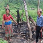 indigeni case bruciate