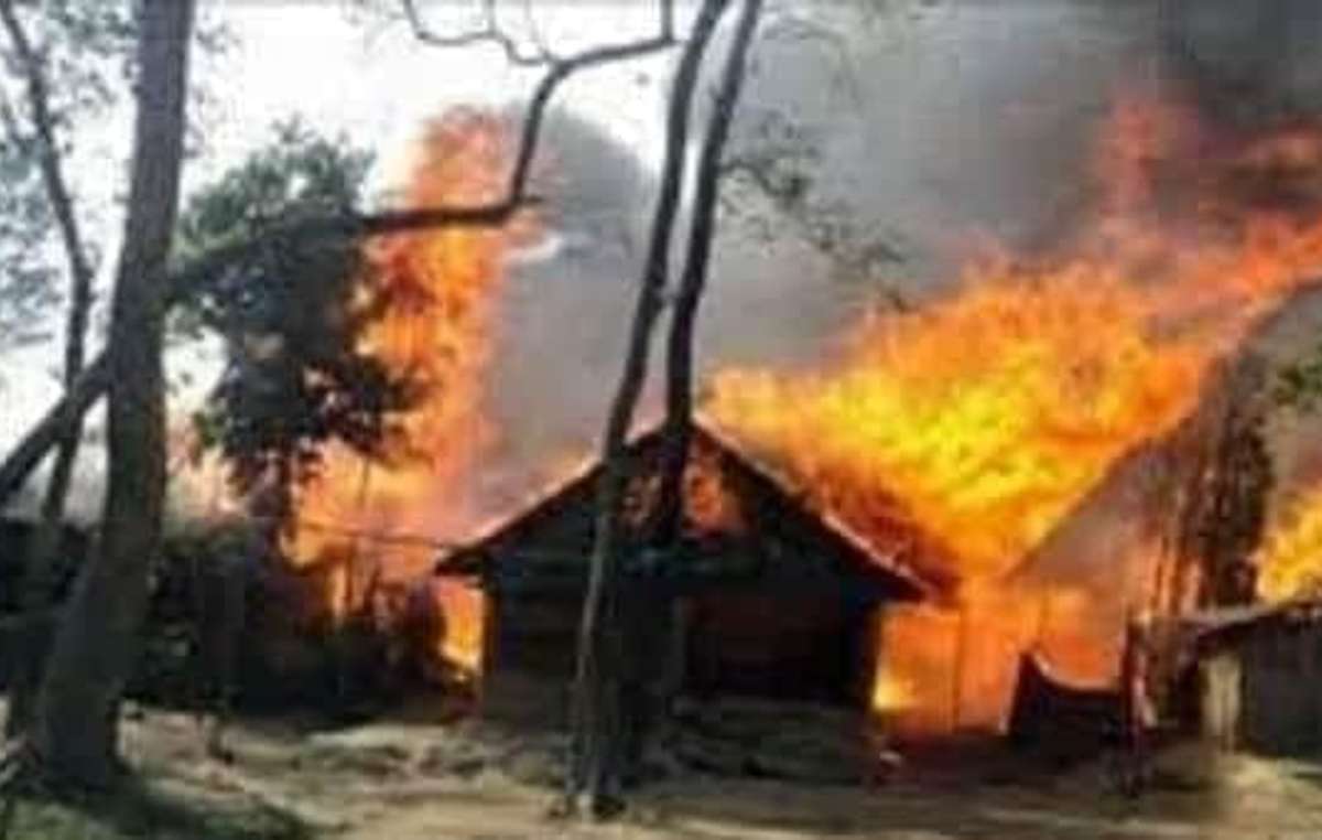case indigeni incendiate