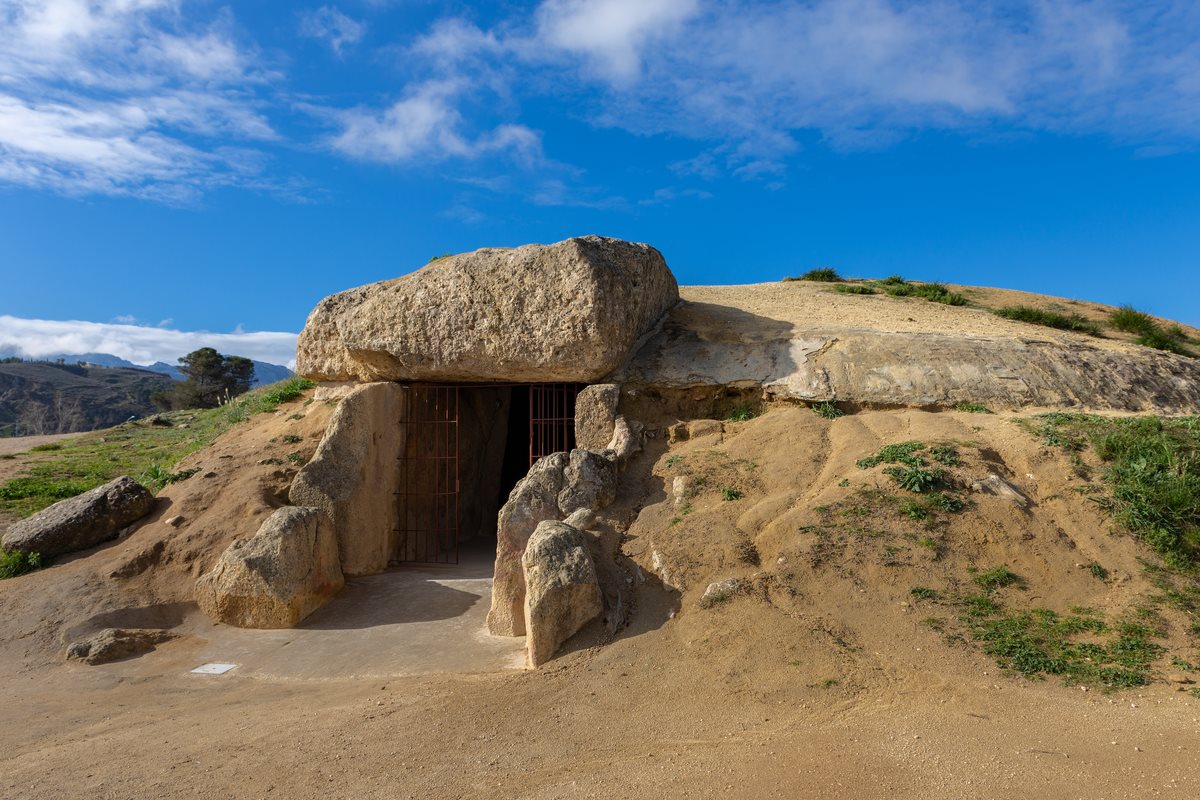 dolmen menga