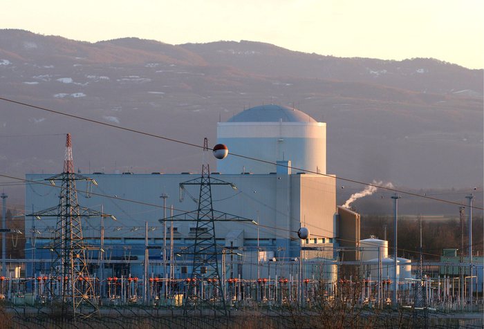 impianto-nucleare-slovenia-foto