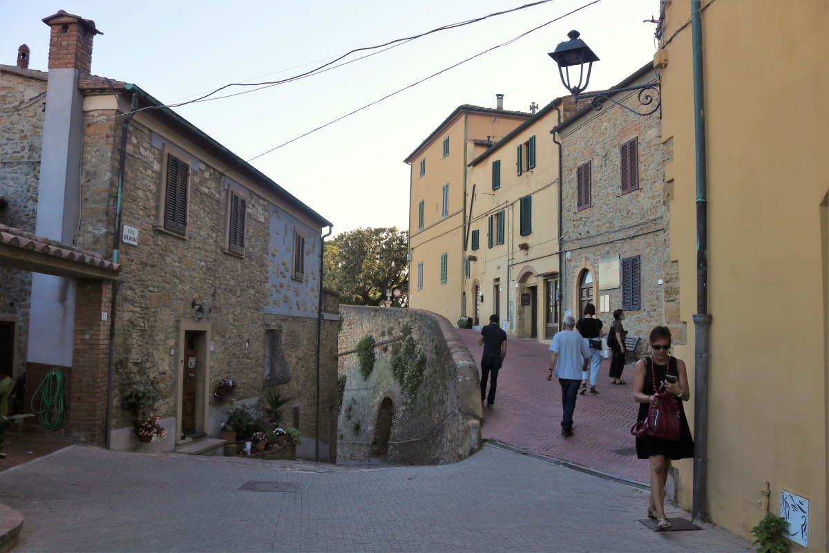 centro storico montescudaio