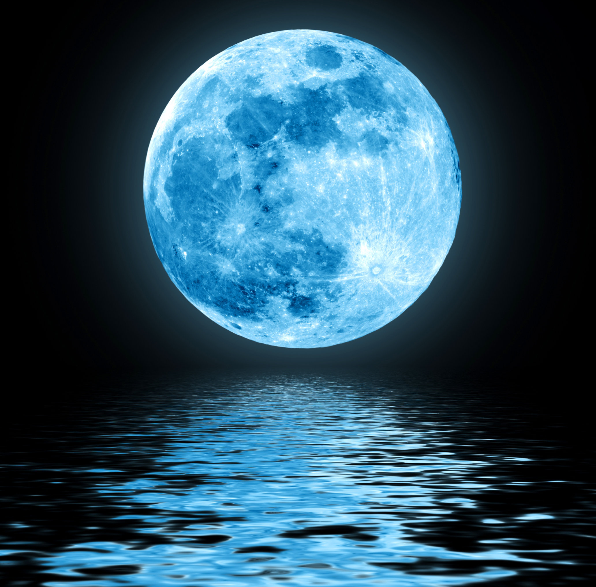 luna blu 22 agosto 2021