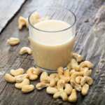 latte anacardi ricetta benefici