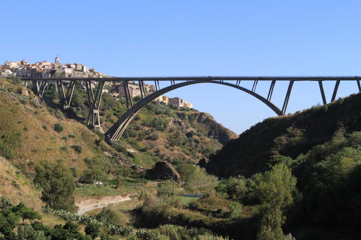 ponte catanzaro