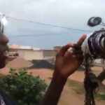 bambino crea telescopio Senegal