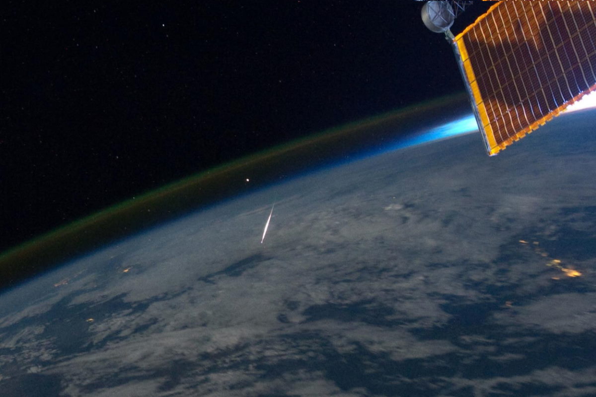 meteora dallo spazio