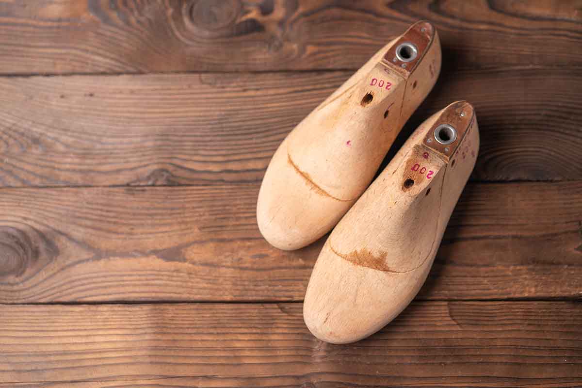 riciclo forme da scarpe in legno