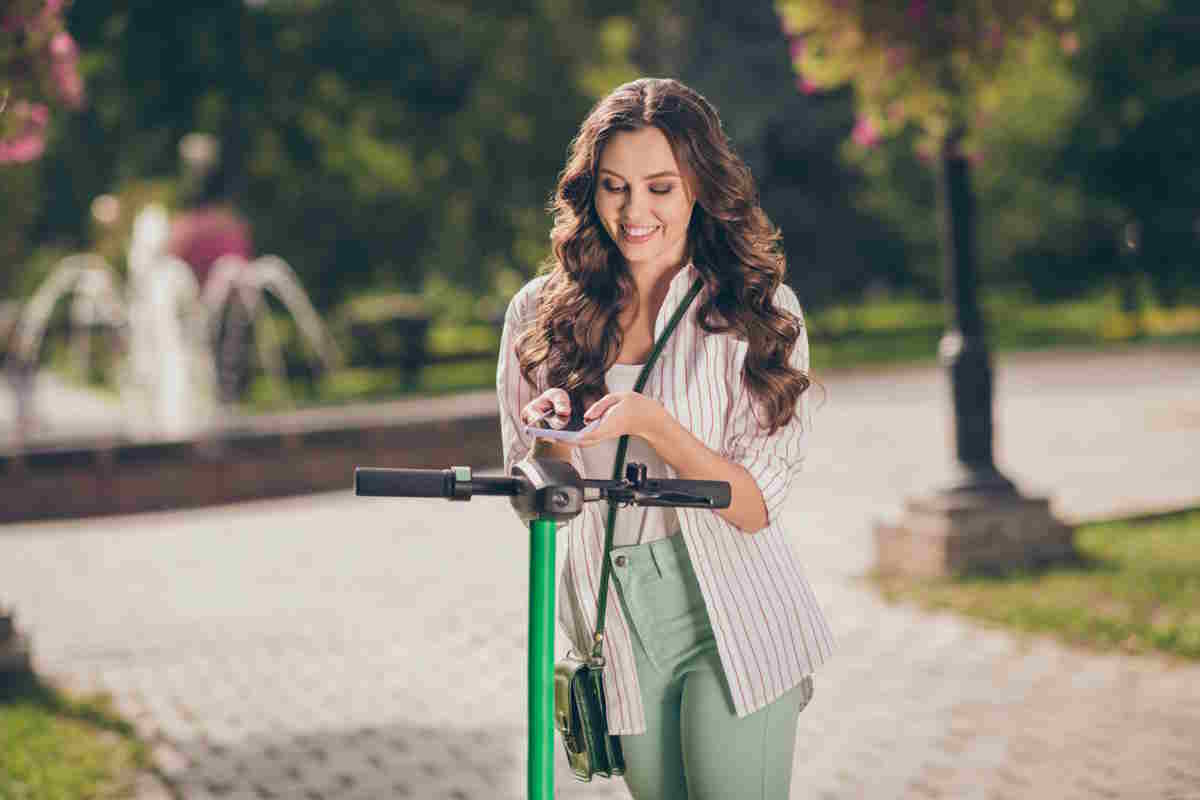Nelle tue tasche la chiave per una mobilità più sostenibile: 10 App per muoverti in città senza auto 