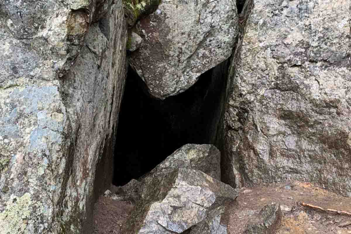 Grotta della Chiesa del Diavolo
