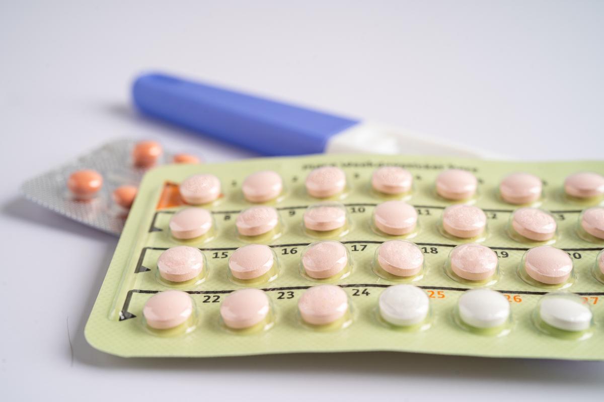 La pillola anticoncezionale potrebbe diventare gratuita (ma solo per le  under 26) - greenMe