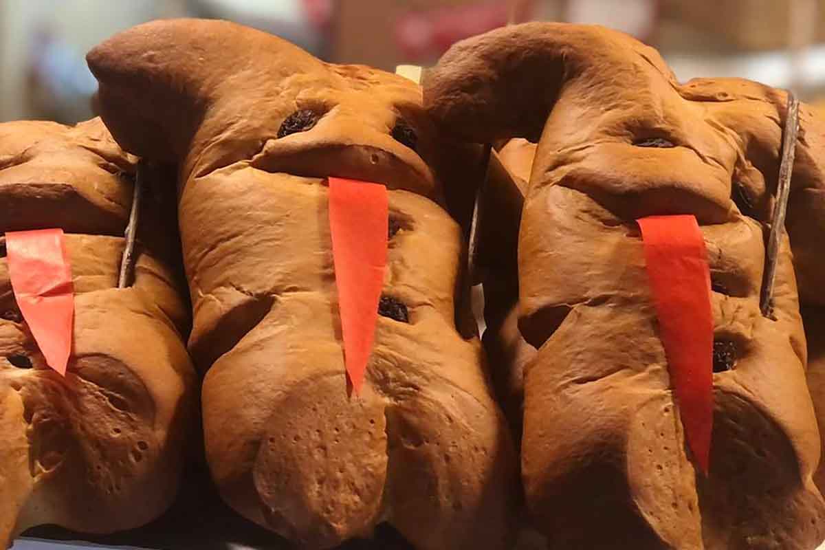 Krampus di pane dolce: la ricetta tradizionale ispirata ai "diavoli" di San Nicolò  --- (Fonte immagine: https://www.greenme.it/wp-content/uploads/2023/11/krampus-di-pane-dolce.jpg)
