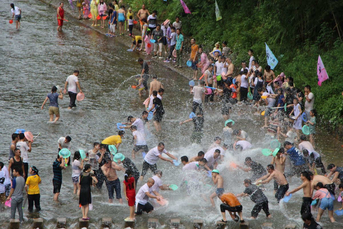 water festival