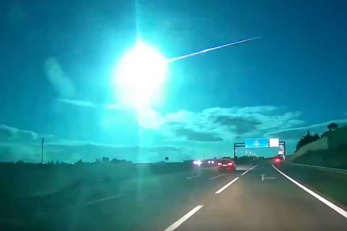 Un enorme meteoro ilumina el cielo entre España y Portugal